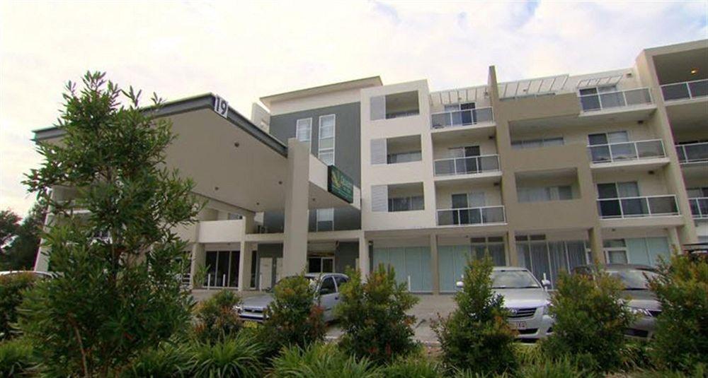 Quality Suites Pioneer Sands Wollongong Exterior photo