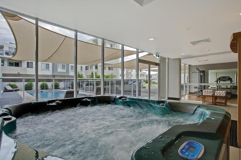 Quality Suites Pioneer Sands Wollongong Exterior photo